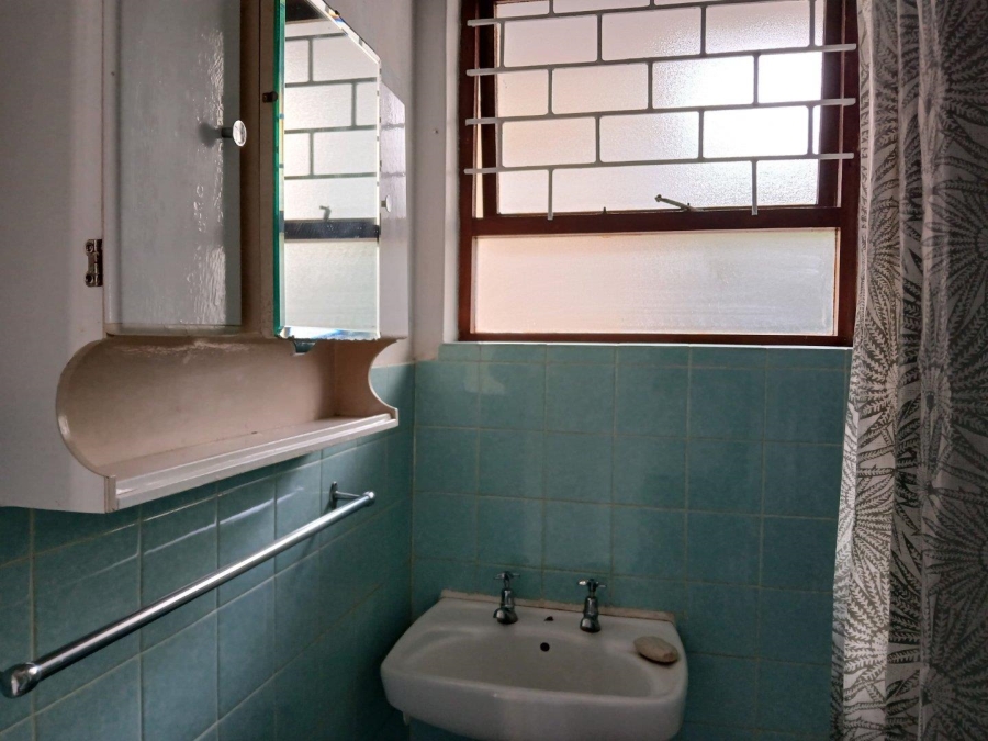 To Let 0 Bedroom Property for Rent in Green Point Western Cape